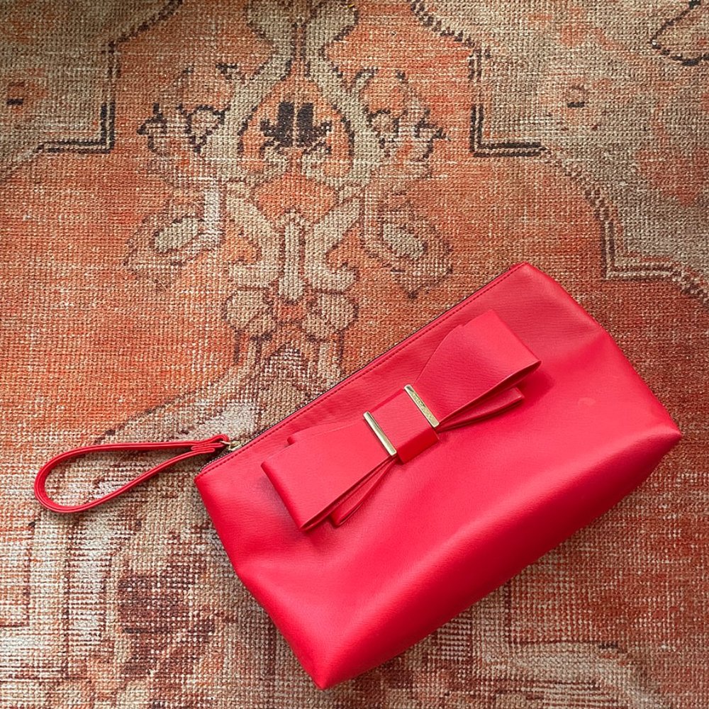 Barbiecore Betsy Johnson Cherry Pink Bow Clutch Handbag with Gold-tone Hardware